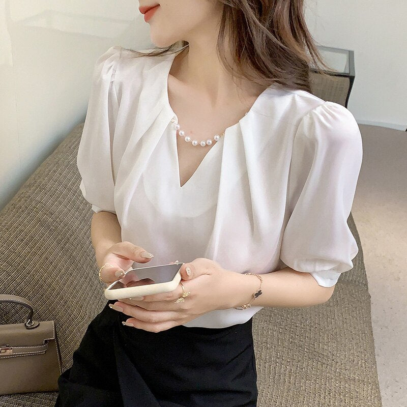 huidianyin Loose Pearl V-neck Blouse Women 2023 Summer Korean Fashion Slim Chiffon Shirts Ladies Short Sleeve Pleated Tops 15202